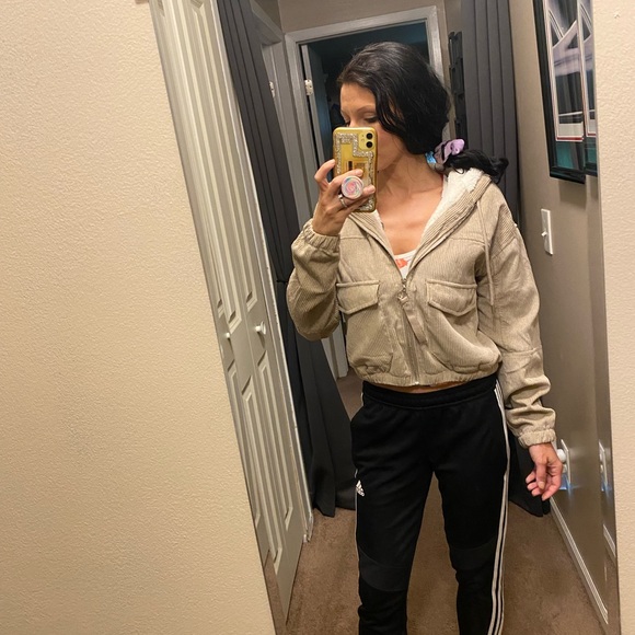 Corodoroy/Sherpa jacket - Picture 8 of 9